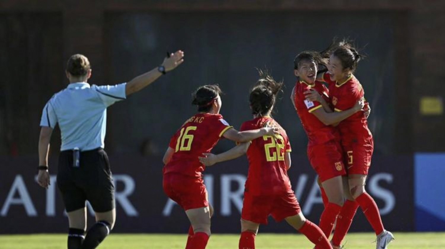 女足国家队备战国际比赛,争夺荣誉是谁